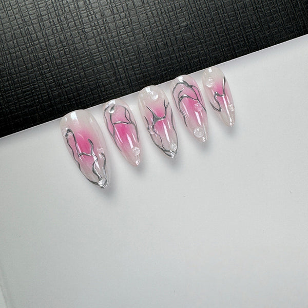 When softness meets edge – art on your fingertips